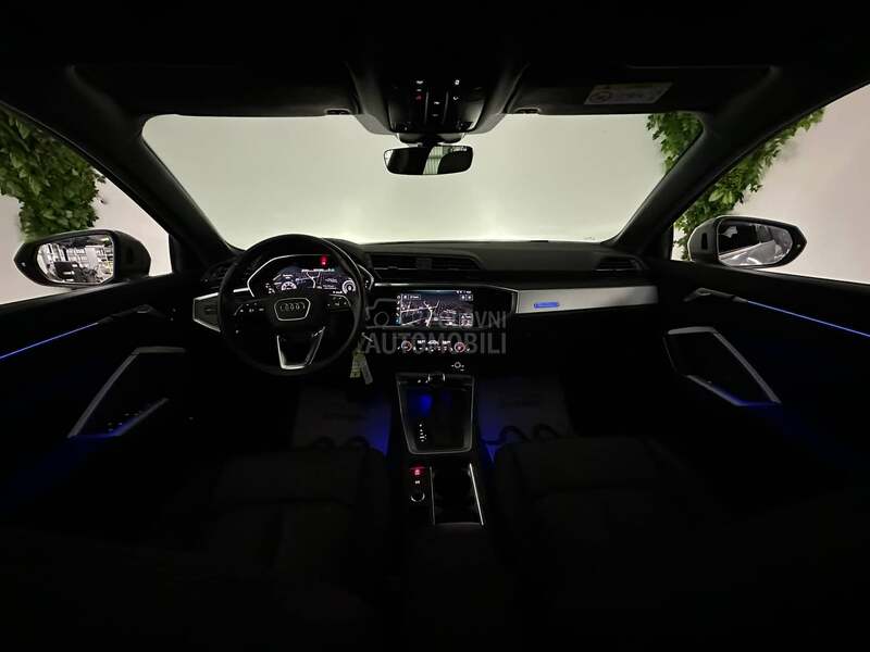 Audi Q3 2.0 TDI VIRT AUT PAN