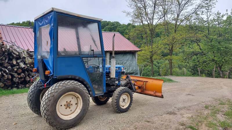 Iseki TX1500