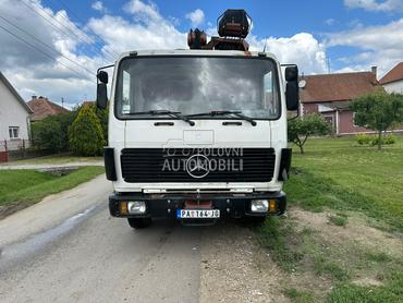 Mercedes Benz 1217