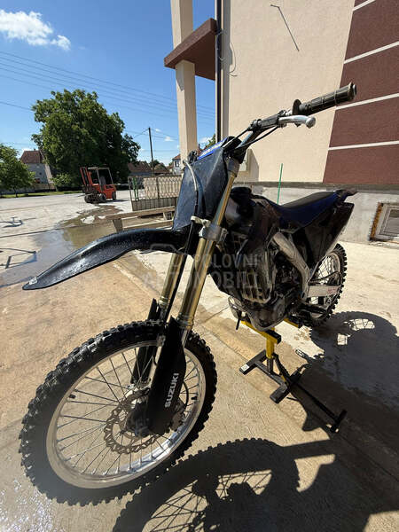 Suzuki rmz 250