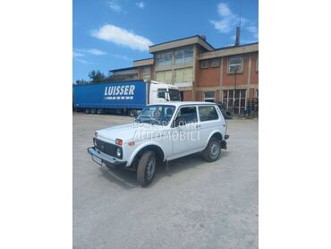 Lada Niva 