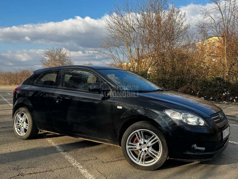 Kia pro_cee`d 1.6 CRDi