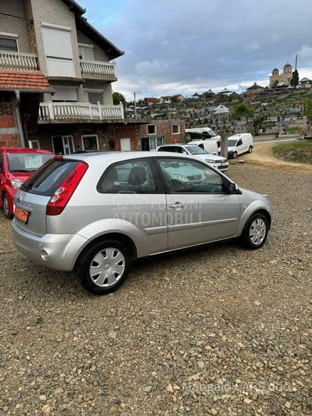 Ford Fiesta a.u.t.o.m.a.t.i.k