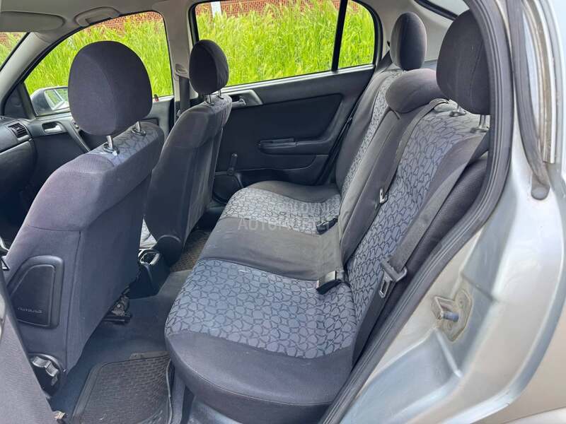 Opel Astra G 2,0 60K w KIima radi