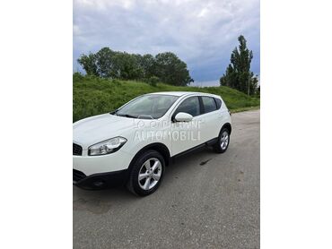 Nissan Qashqai 2012. god. -  kompletan auto u delovima