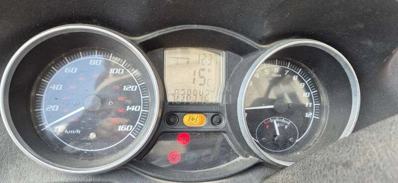 Piaggio mp3 250ie