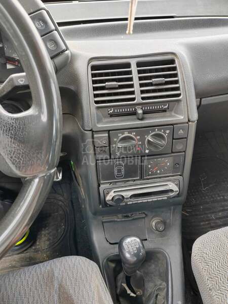Lada 111 Lada 111 1.6 16v