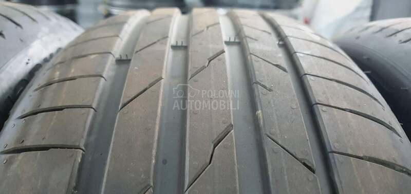 Hankook 235/50 R19 Letnja