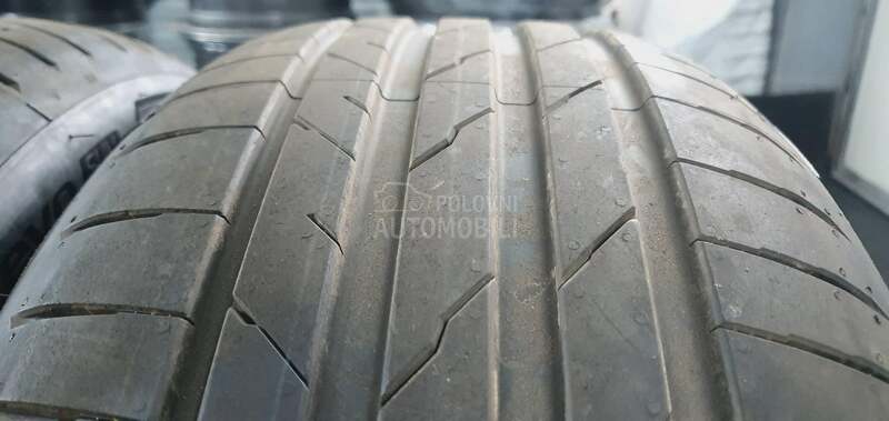 Hankook 235/50 R19 Letnja