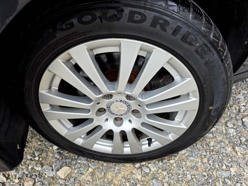 Mercedes Benz C 200 2.1 CDi AUT ELEGANCE