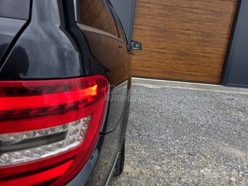 Mercedes Benz C 200 2.1 CDi AUT ELEGANCE