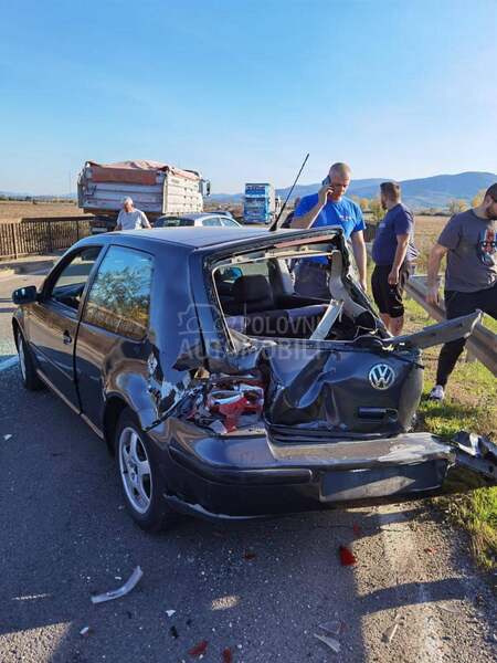 Volkswagen Golf 4 