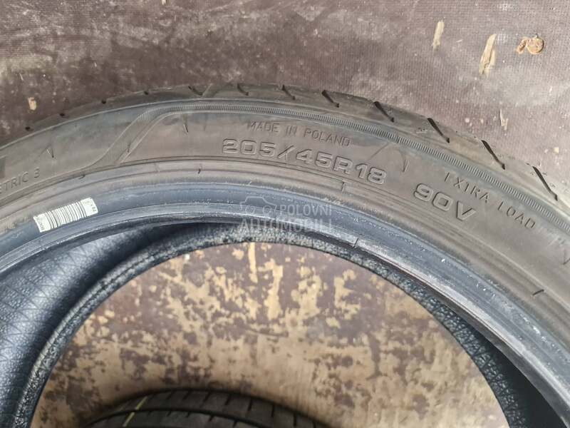Goodyear 205/45 R18 Letnja