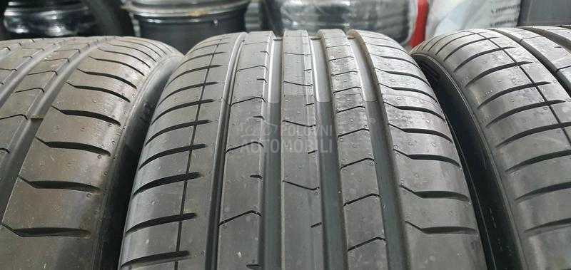 Pirelli 245/35 R21 Letnja