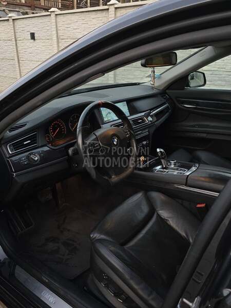 BMW 730 3.0