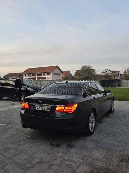 BMW 730 3.0