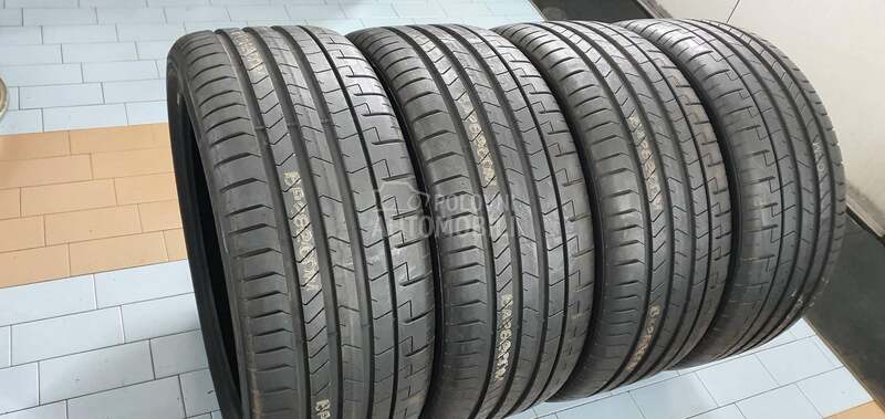 Pirelli 265/35 R22 Letnja