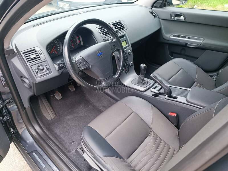 Volvo S40 2.0HDI