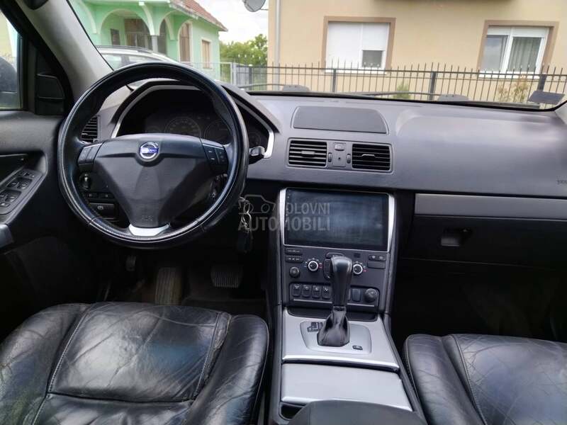 Volvo XC90 2.4