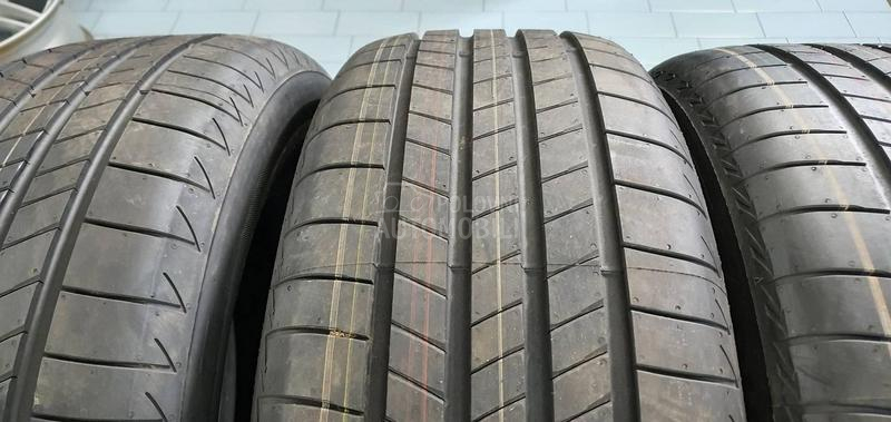 Bridgestone 235/55 R19 Letnja