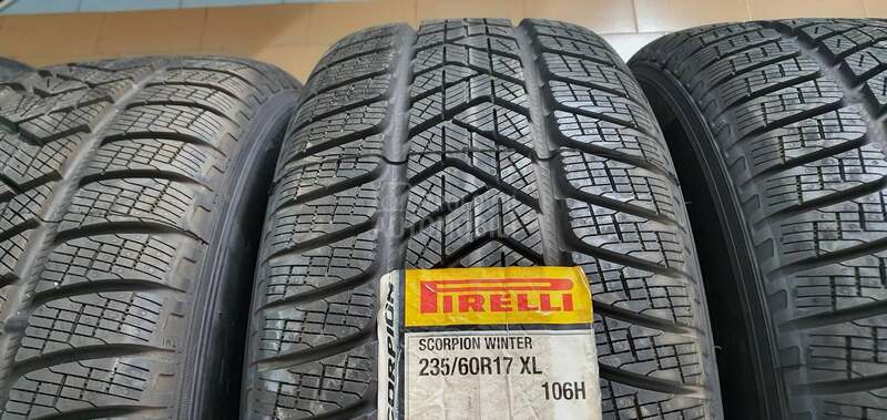 Pirelli 235/60 R17 Zimska