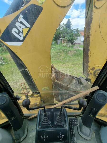 CAT 428 E