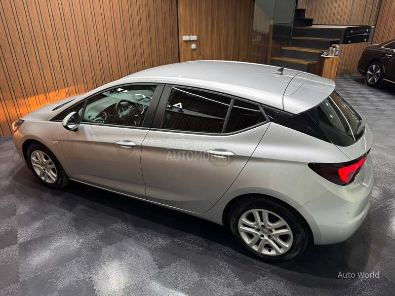 Opel Astra K 1.6 CDTI Nav