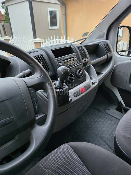 Peugeot Boxer 2,2 hdi