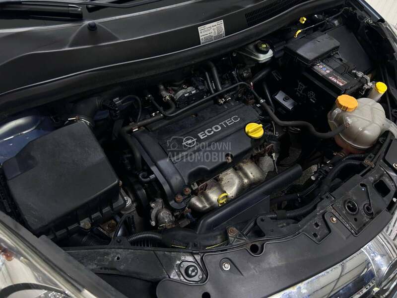 Opel Corsa D 