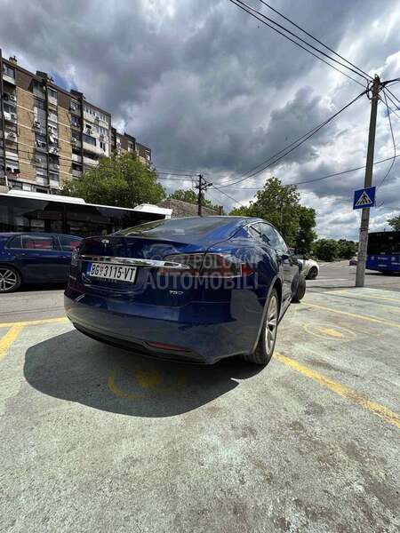 Tesla Model S S75D