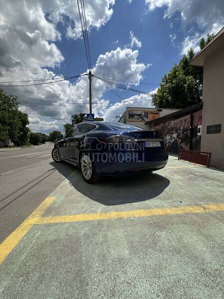 Tesla Model S S75D