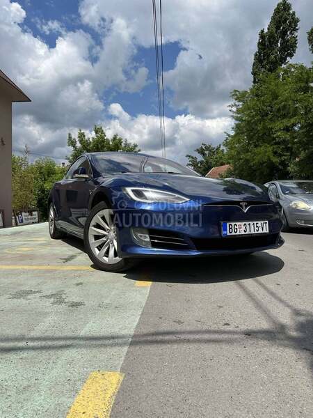 Tesla Model S S75D