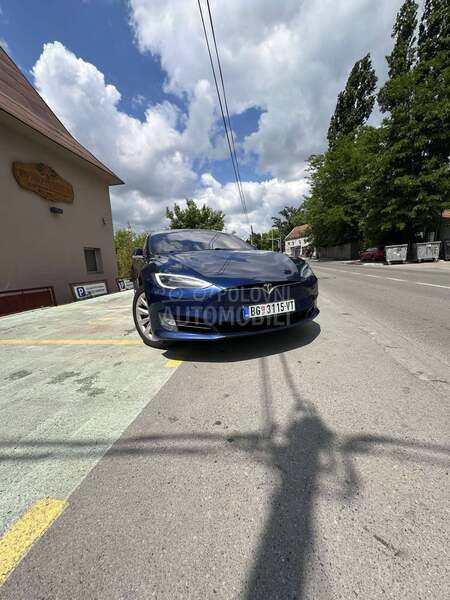 Tesla Model S S75D