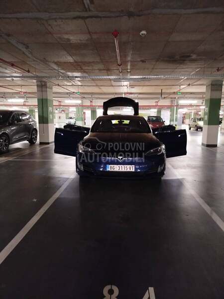 Tesla Model S S75D