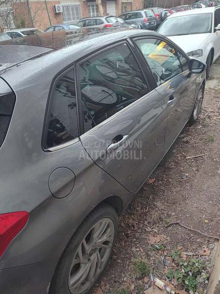 Citroen C4 