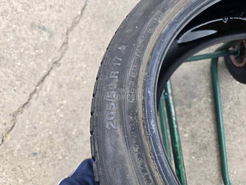 Continental 205/50 R17 Zimska