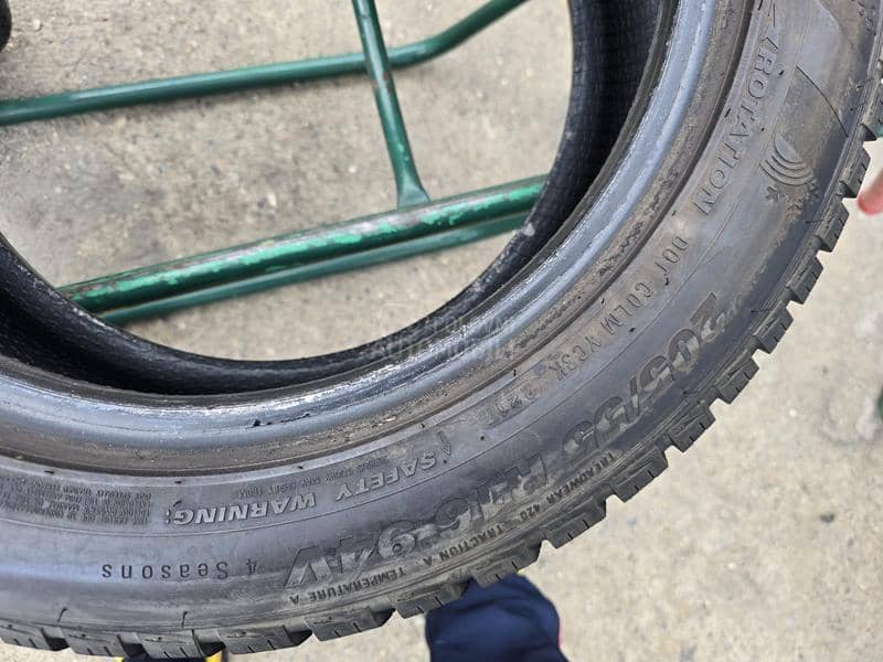 Kumho 205/55 R16 Zimska