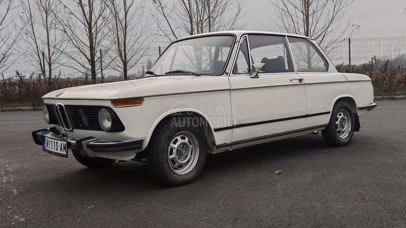 BMW 2002 