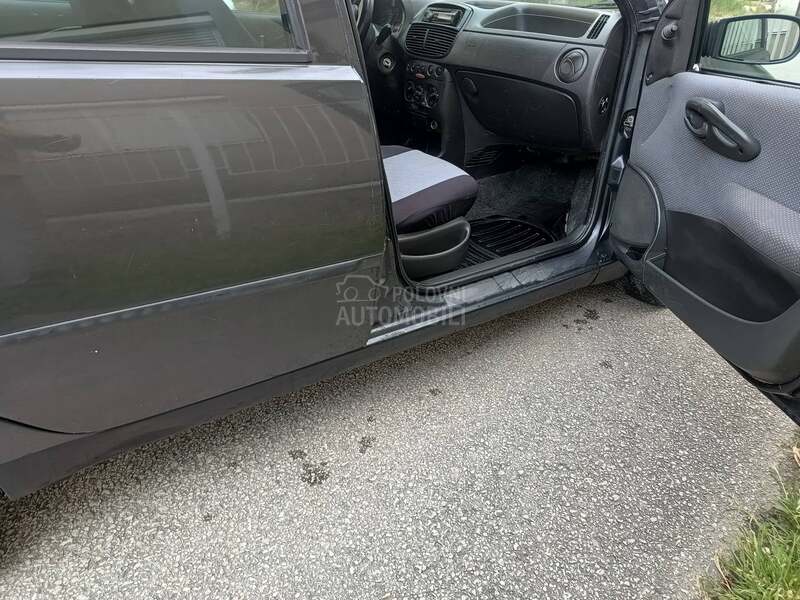 Fiat Punto 