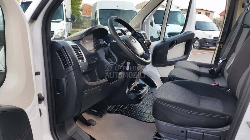 Fiat Ducato 2.3MJET IZVANNREDAN/KLIMA