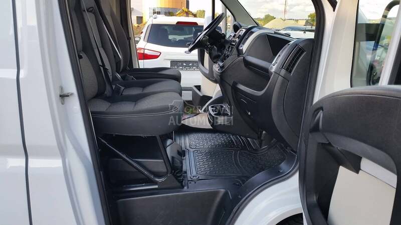 Fiat Ducato 2.3MJET IZVANNREDAN/KLIMA