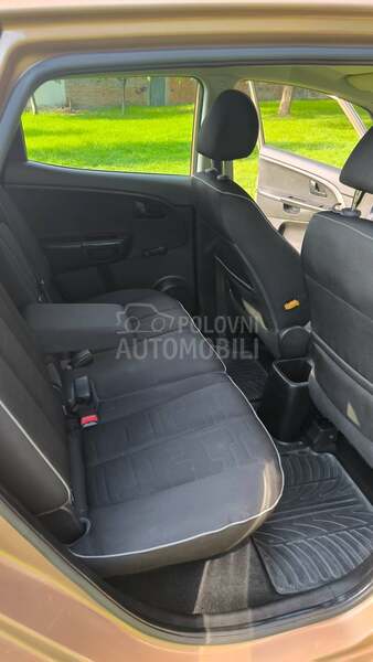 Kia Venga 1.4 Cvvt