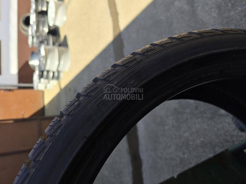 Pirelli 235/35 R19 Zimska