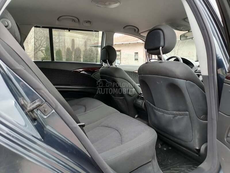 Mercedes Benz E 200 W211