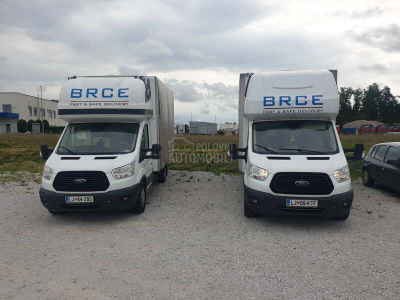 Ford Transit na stanju ima 3 kombija