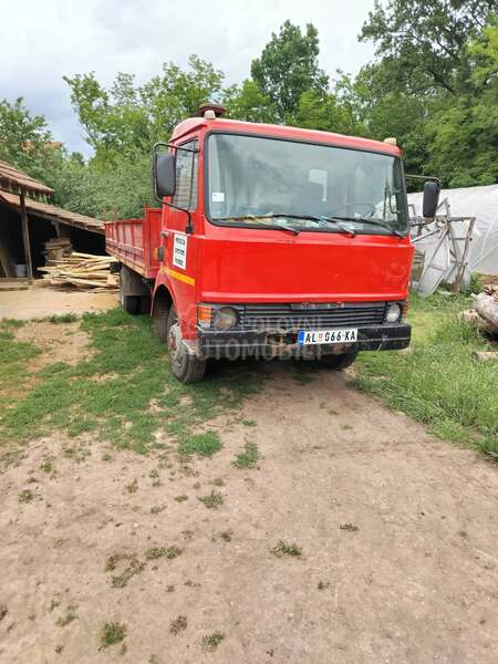 Zastava 640 AD