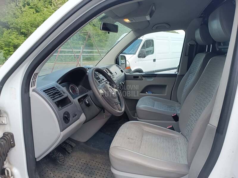Volkswagen Transporter T6 2.0TDI