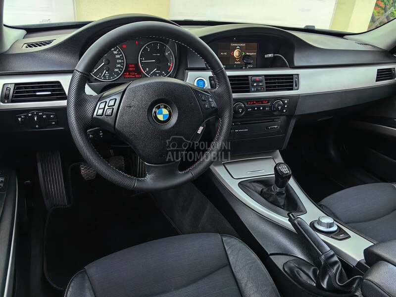 BMW 320 d SPORT NAVl