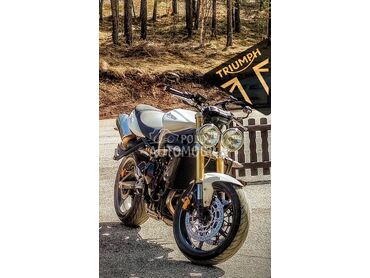 Triumph street triple 675