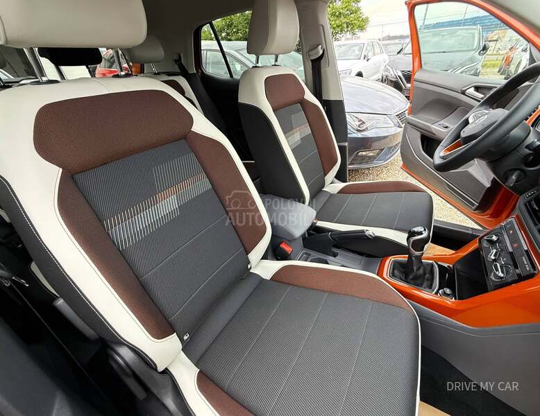 Volkswagen T-Cross 1.0 TSI STYLE LOUNGE